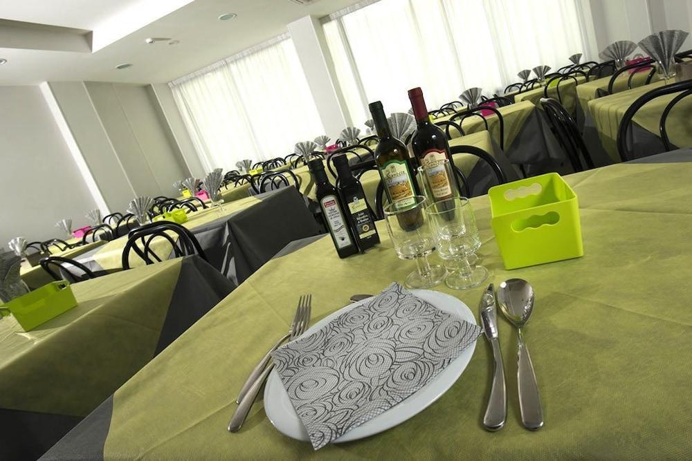 Hotel Scarlet Rimini Zewnętrze zdjęcie