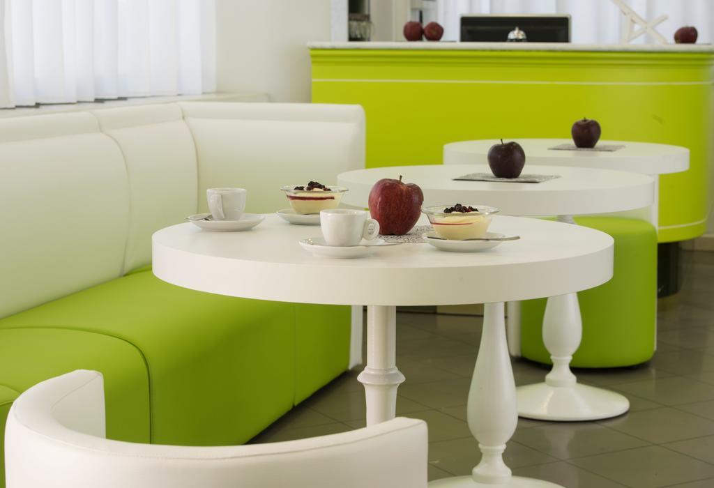 Hotel Scarlet Rimini Zewnętrze zdjęcie